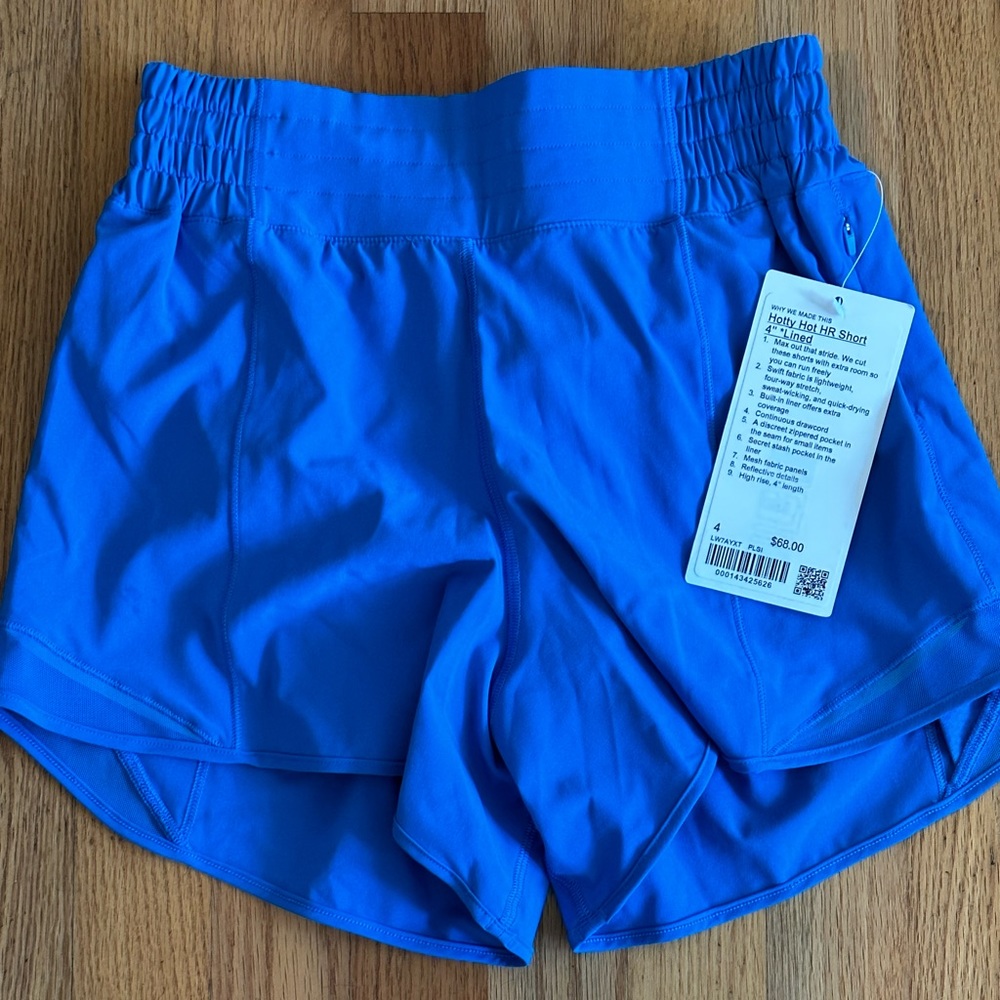 NWT Lululemon Hotty Hot High Rise Short, size 4 (xs) in bright blue